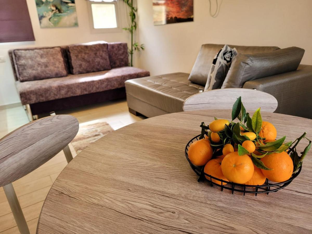 Nuriel Fruit & Guest House Sheʼar Yashuv 외부 사진