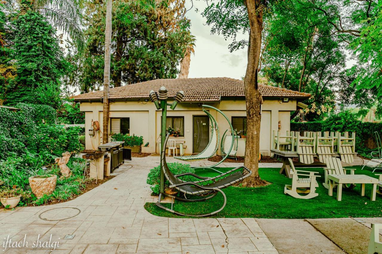 Nuriel Fruit & Guest House Sheʼar Yashuv 외부 사진