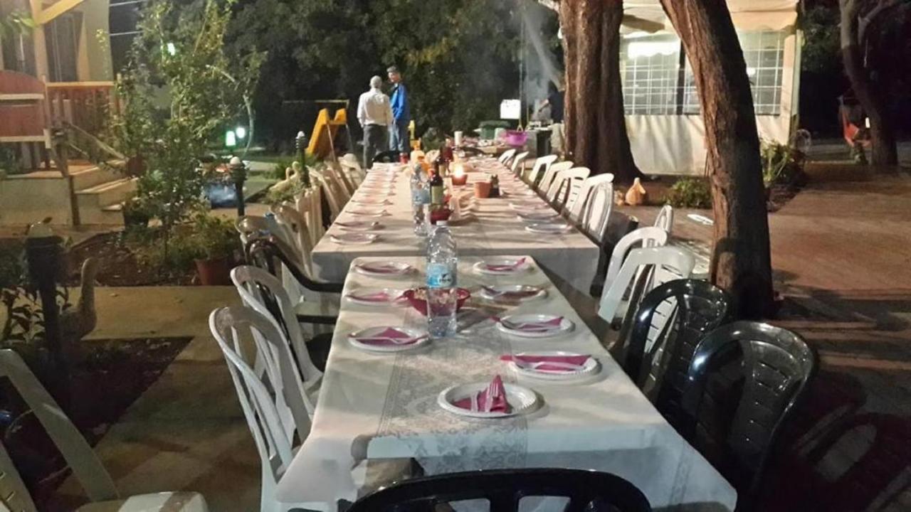 Nuriel Fruit & Guest House Sheʼar Yashuv 외부 사진